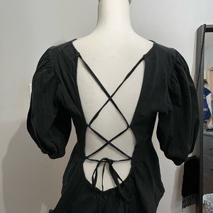 Urban outfitter cris cross back top size large